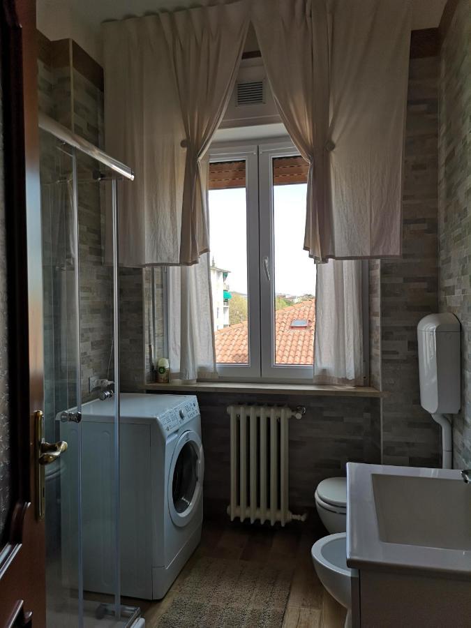 Queen East Verona Apartments Luaran gambar