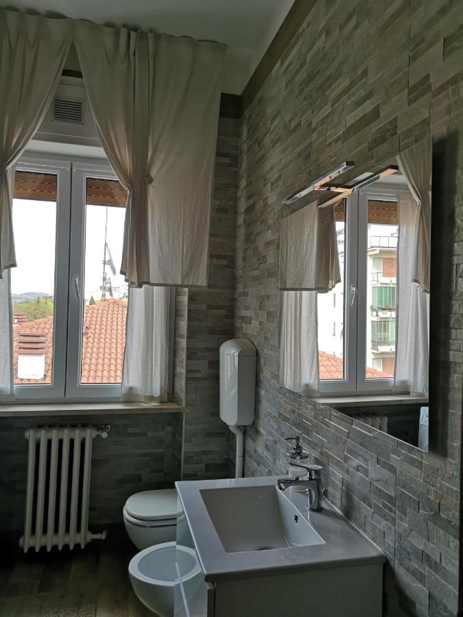 Queen East Verona Apartments Luaran gambar