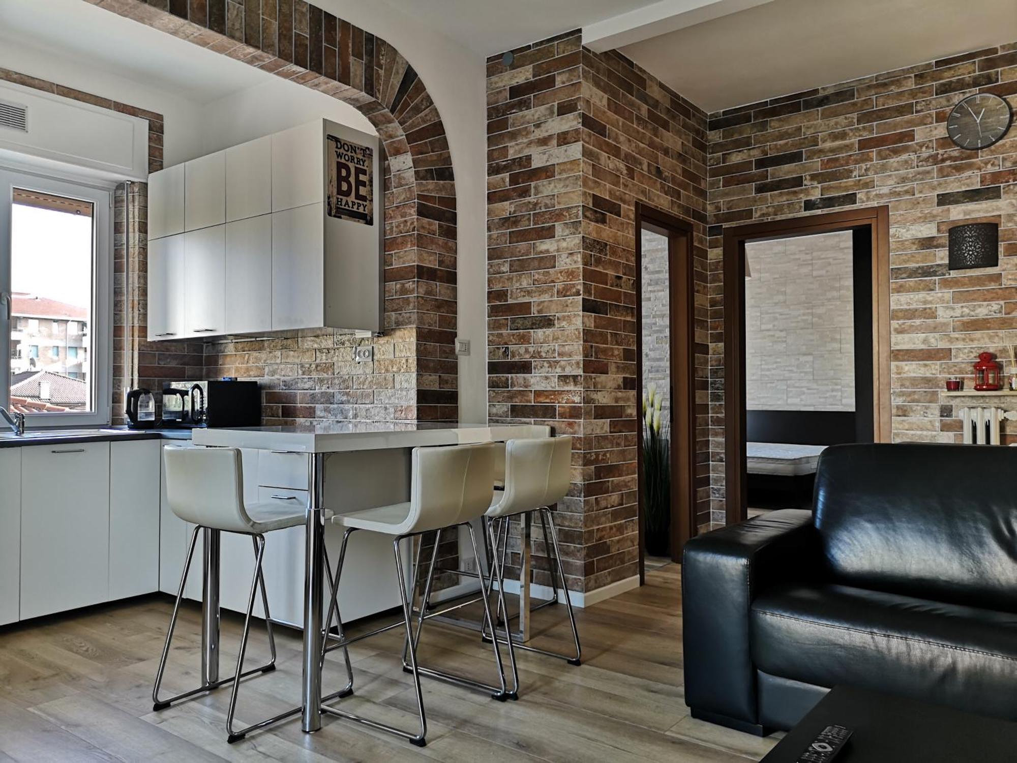 Queen East Verona Apartments Luaran gambar