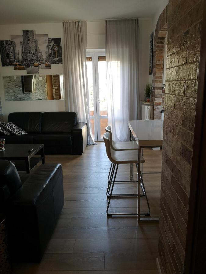 Queen East Verona Apartments Luaran gambar